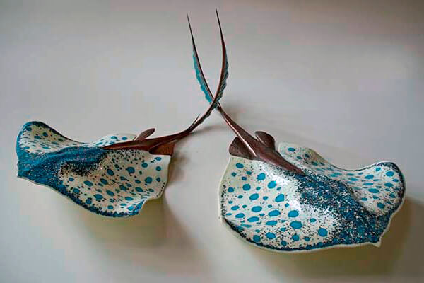 Glass Stingray- Petite Wall Mounted – One of a Kind Gallery